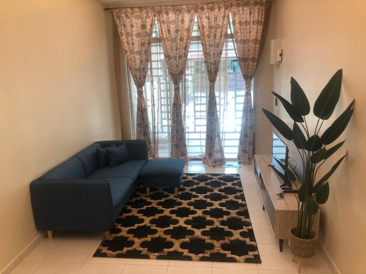 Seroja Homestay Malacca Extérieur photo
